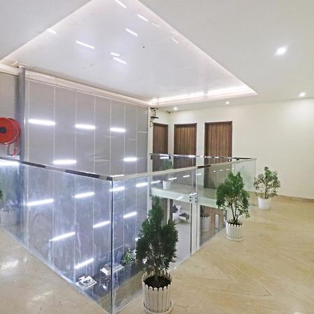 Hotel The Archer Artemis Hospital Road Sector 52 Gurgaon Exterior foto