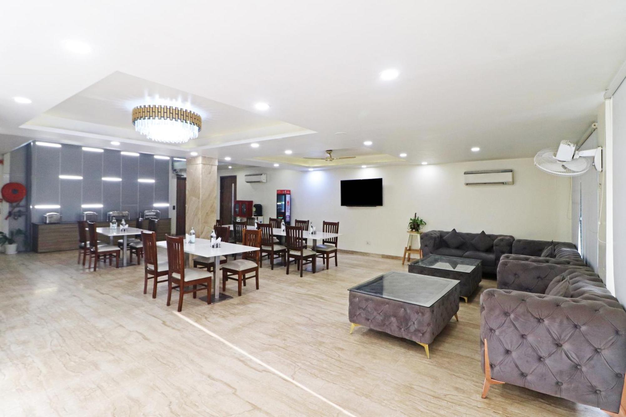 Hotel The Archer Artemis Hospital Road Sector 52 Gurgaon Exterior foto