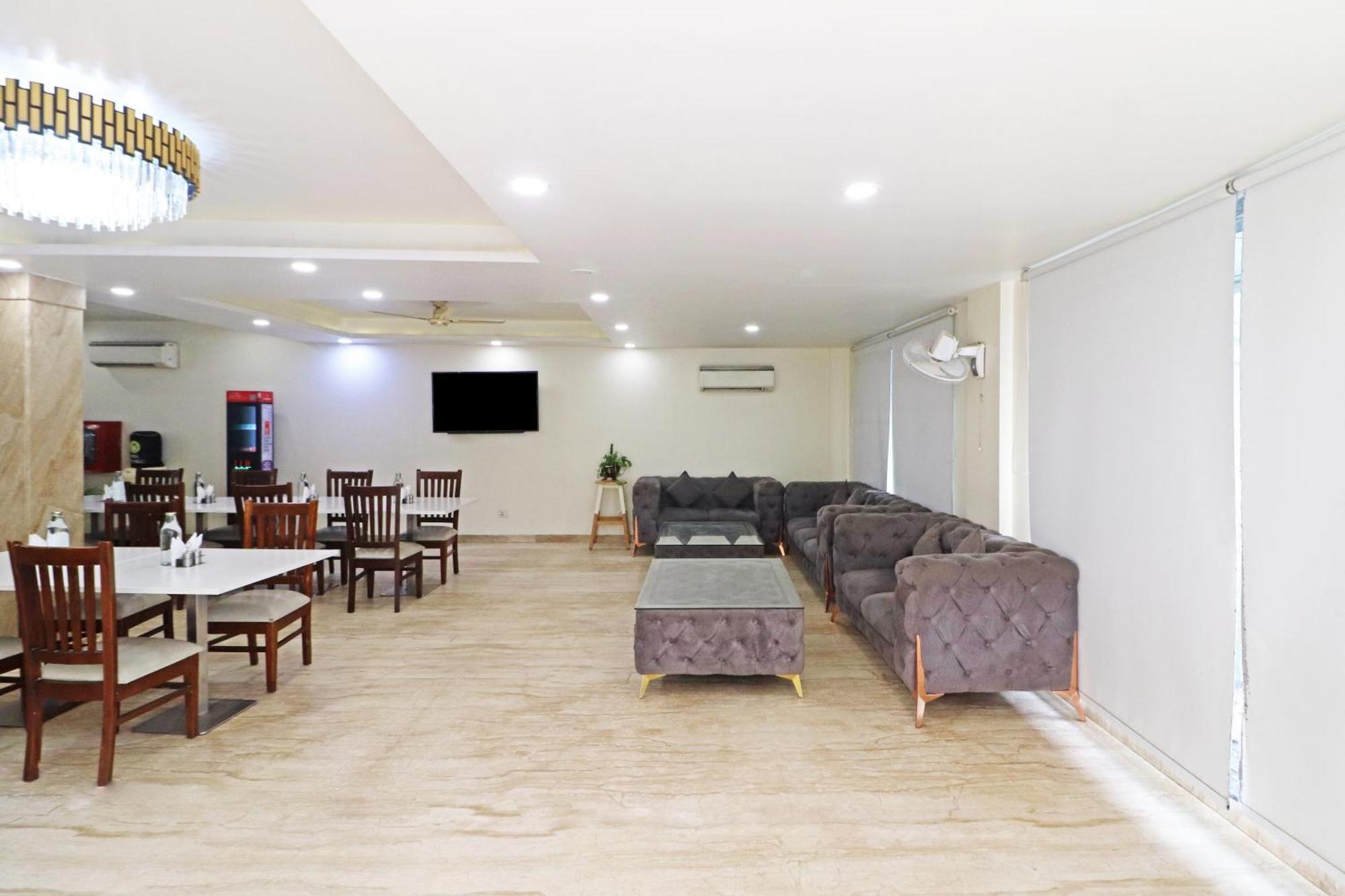 Hotel The Archer Artemis Hospital Road Sector 52 Gurgaon Exterior foto